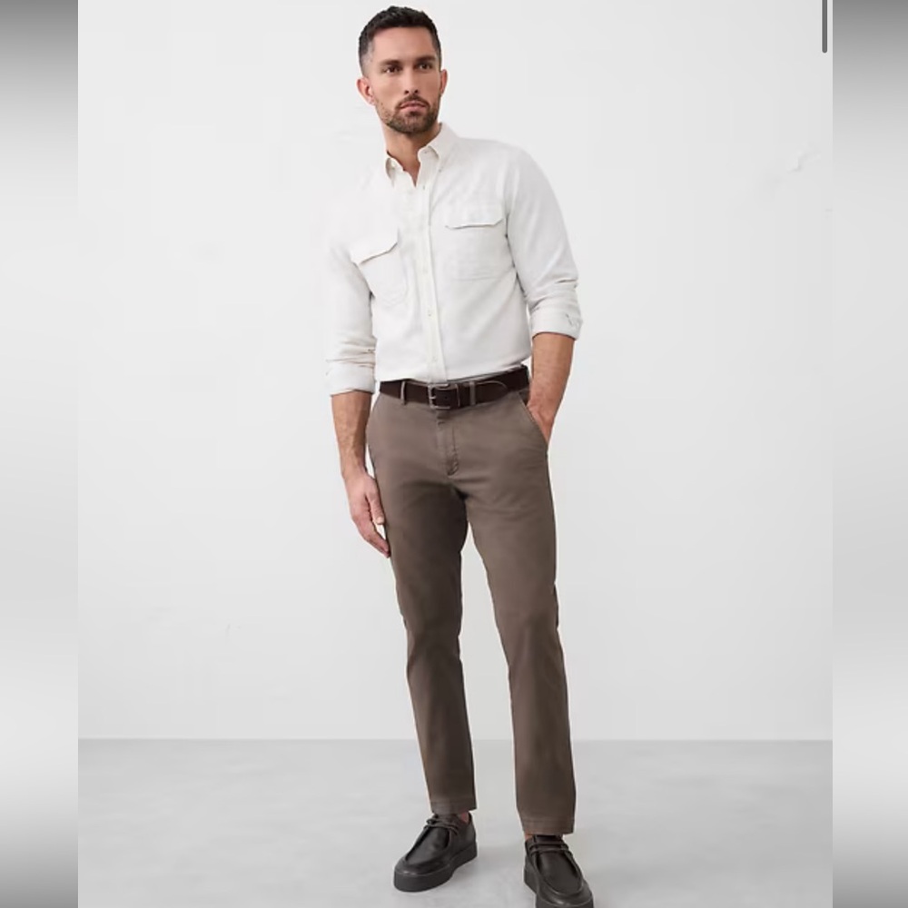 Banana Republic NEW Men's Straight Fit Chino Tan Pants Size 28x32‎